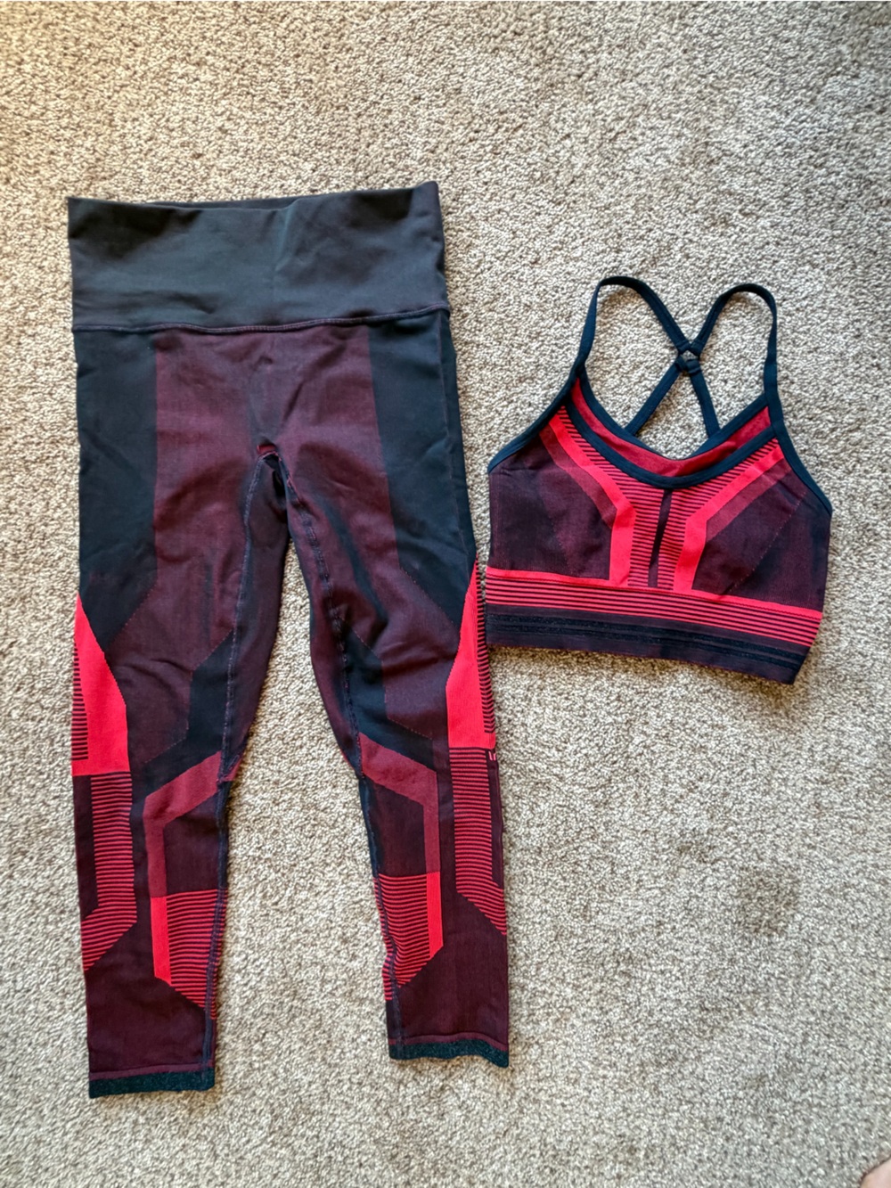LNDR high compression set. Leggins M/L, bra S/M